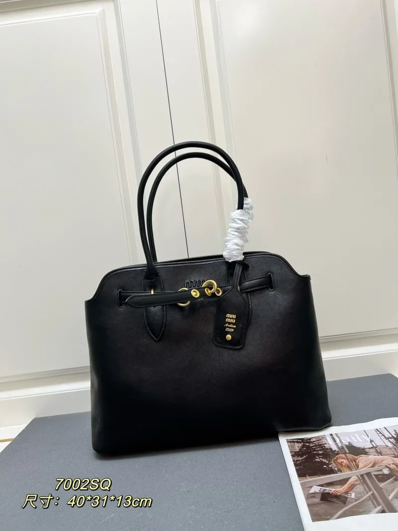 MIU MIU Shopping Bags-159
