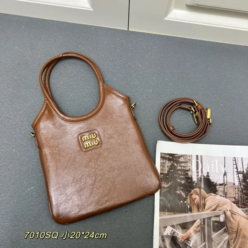 MIU MIU Shopping Bags-164