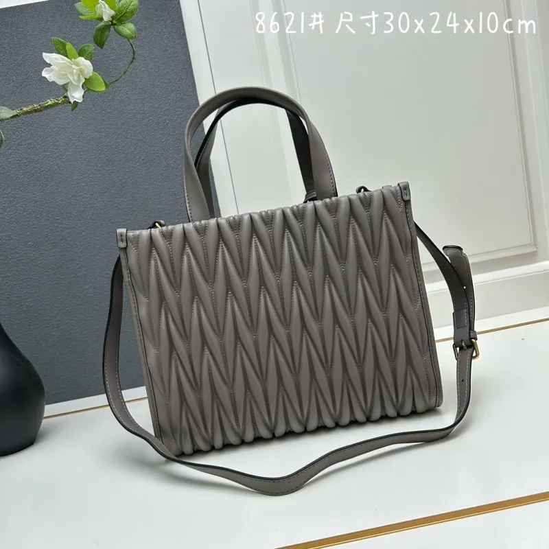 Alternative view of MIU MIU Shopping Bags-172