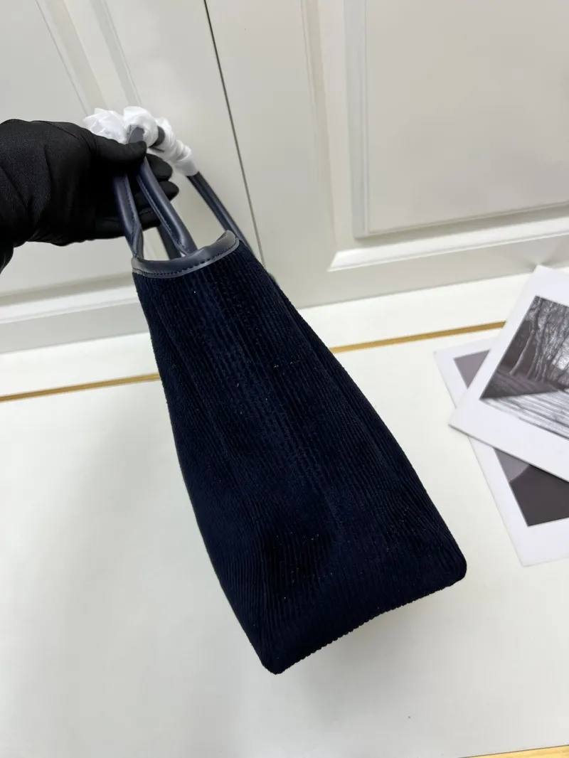 MIU MIU Shopping Bags-176 - Image 6