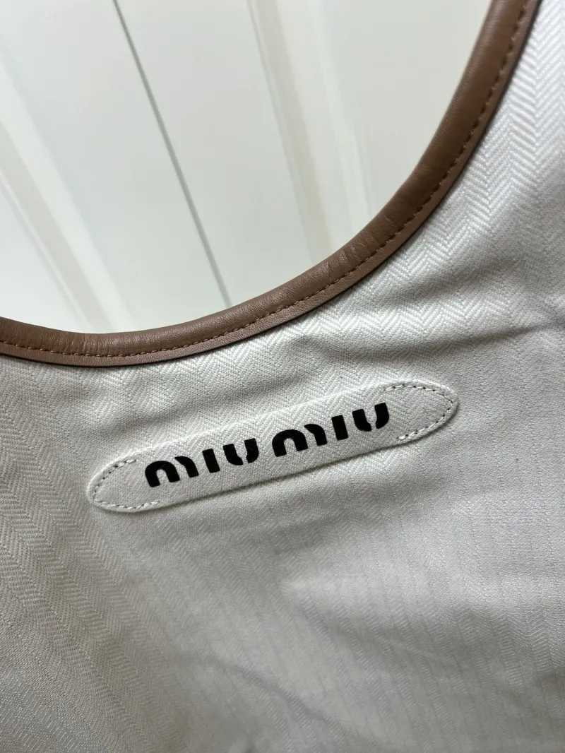 MIU MIU Shopping Bags-178 - Image 8