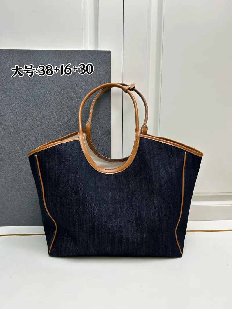 Alternative view of MIU MIU Shopping Bags-182