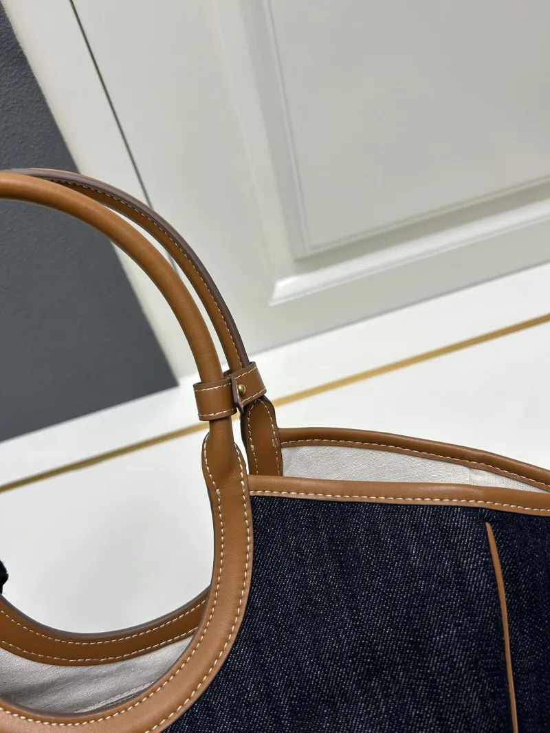 MIU MIU Shopping Bags-183 - Image 5