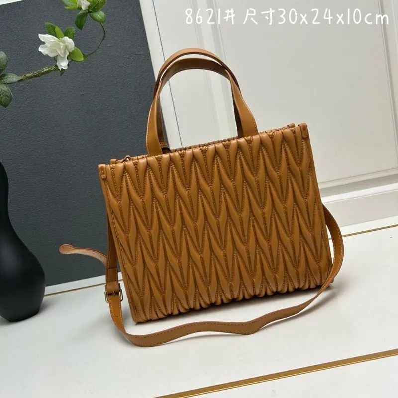 Alternative view of MIU MIU Shopping Bags-190