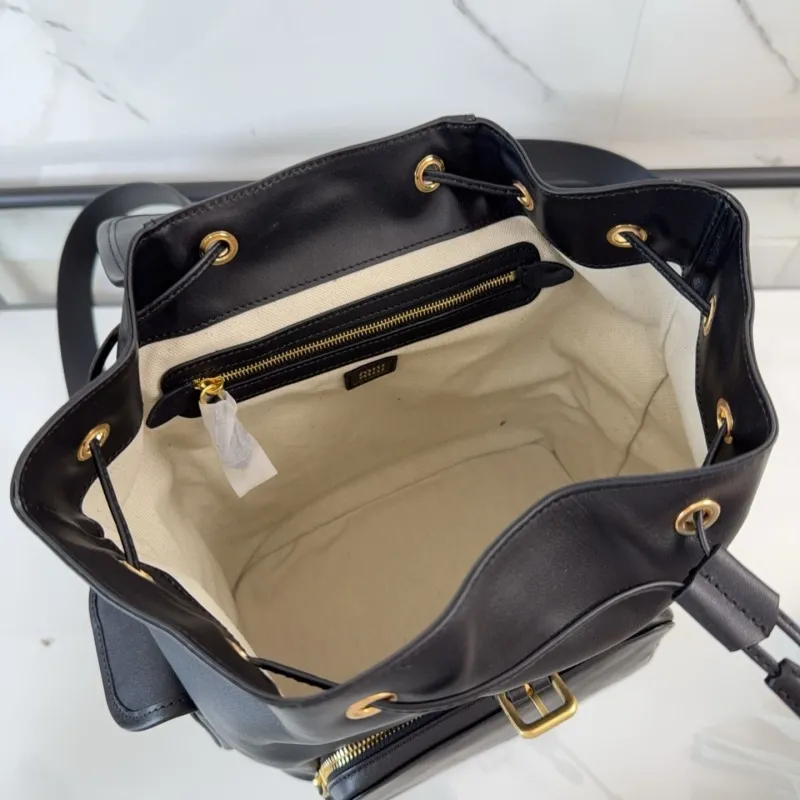MIU MIU Black Leather Backpack - Image 7