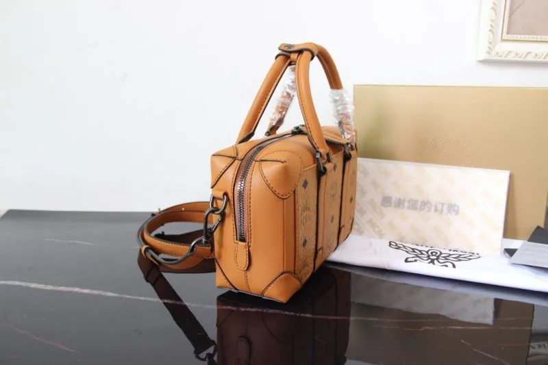 Alternative view of MCM Handle Bags-8