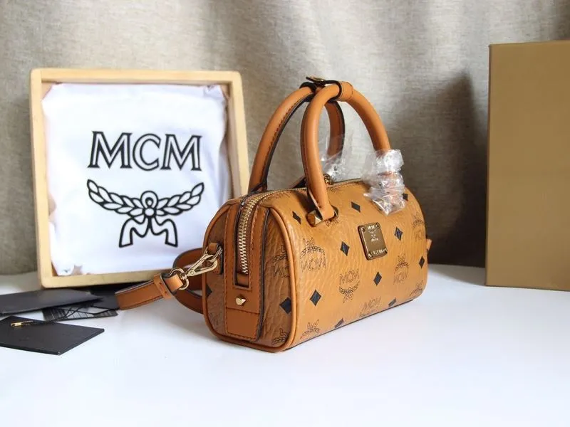 Alternative view of MCM Handle Bags-22