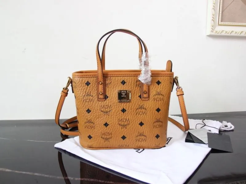 MCM Shopping Bags-9