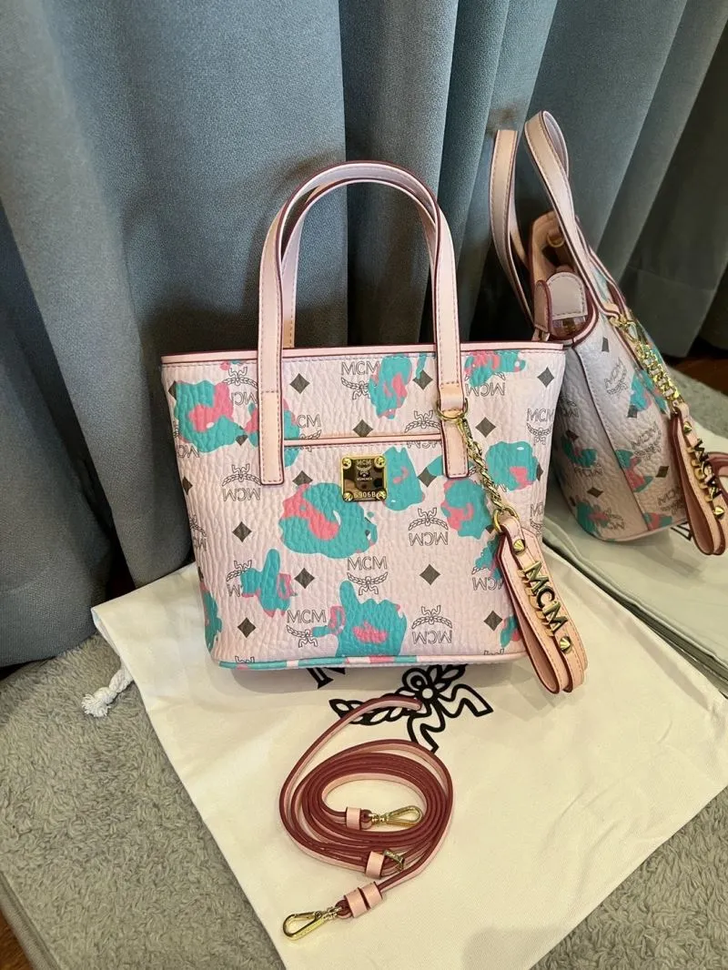 MCM Shopping Bags-10