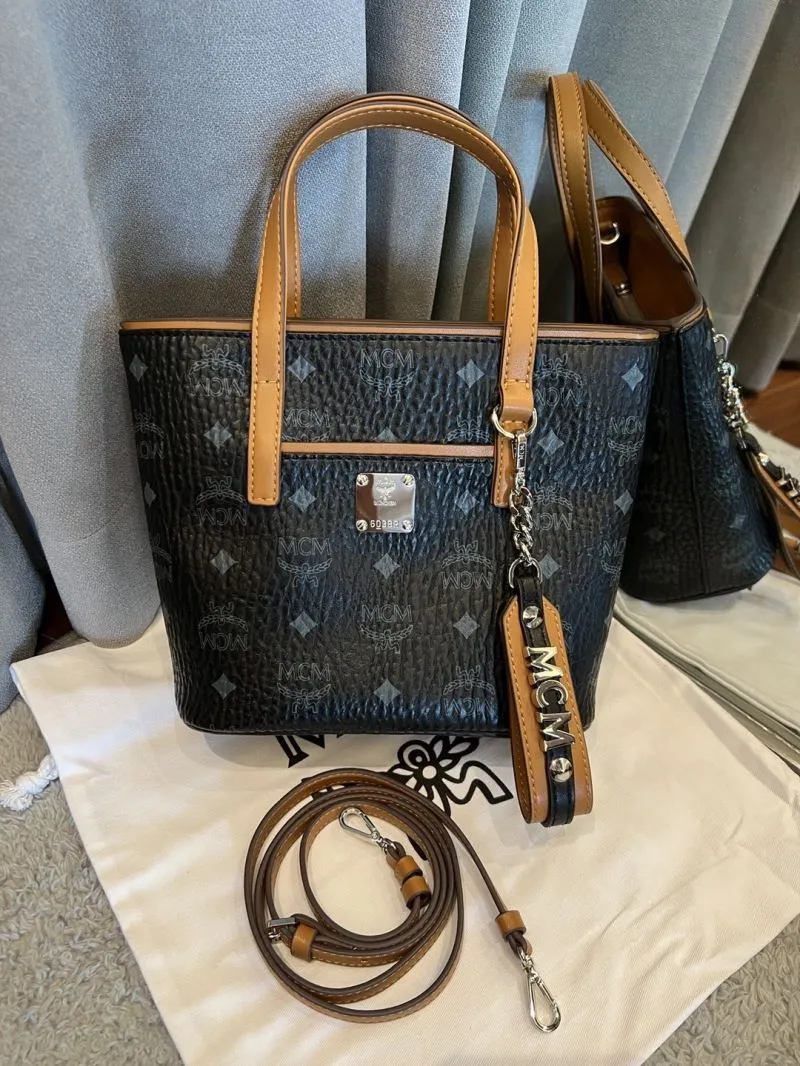 MCM Shopping Bags-12