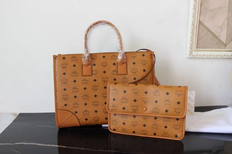 MCM Shopping Bags-18