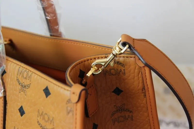 MCM Shopping Bags-18 - Image 6