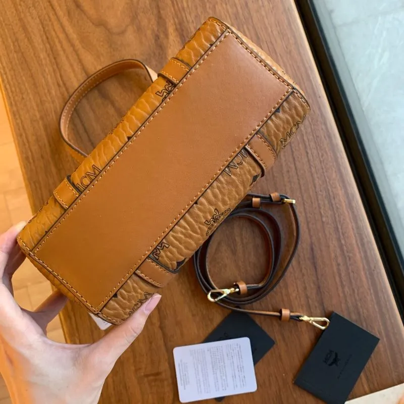 MCM Shopping Bags-20 - Image 3