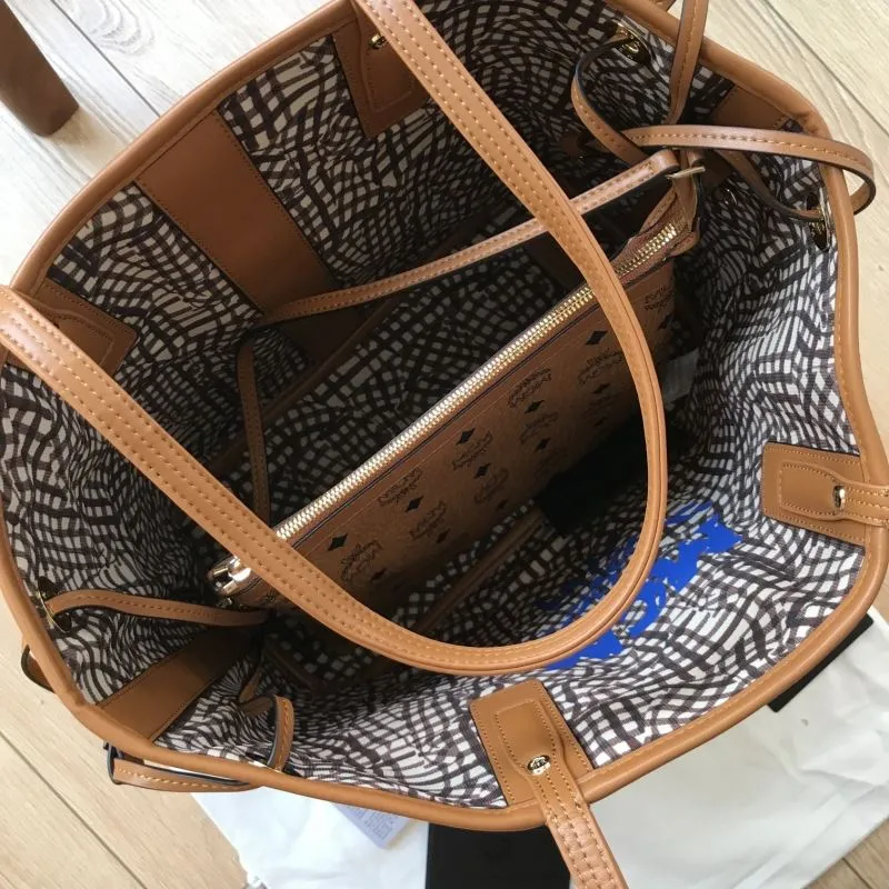 MCM Shopping Bags-24 - Image 7