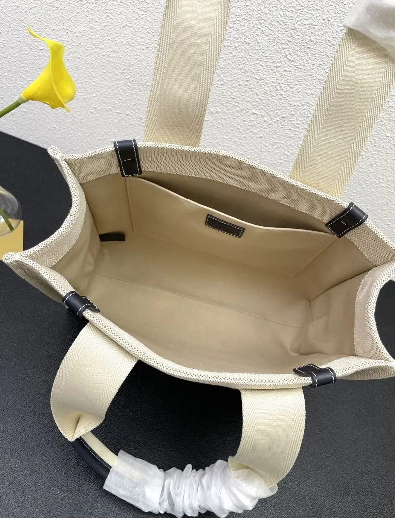 Chloe Beige Canvas Tote Bag Size 36 - Image 7