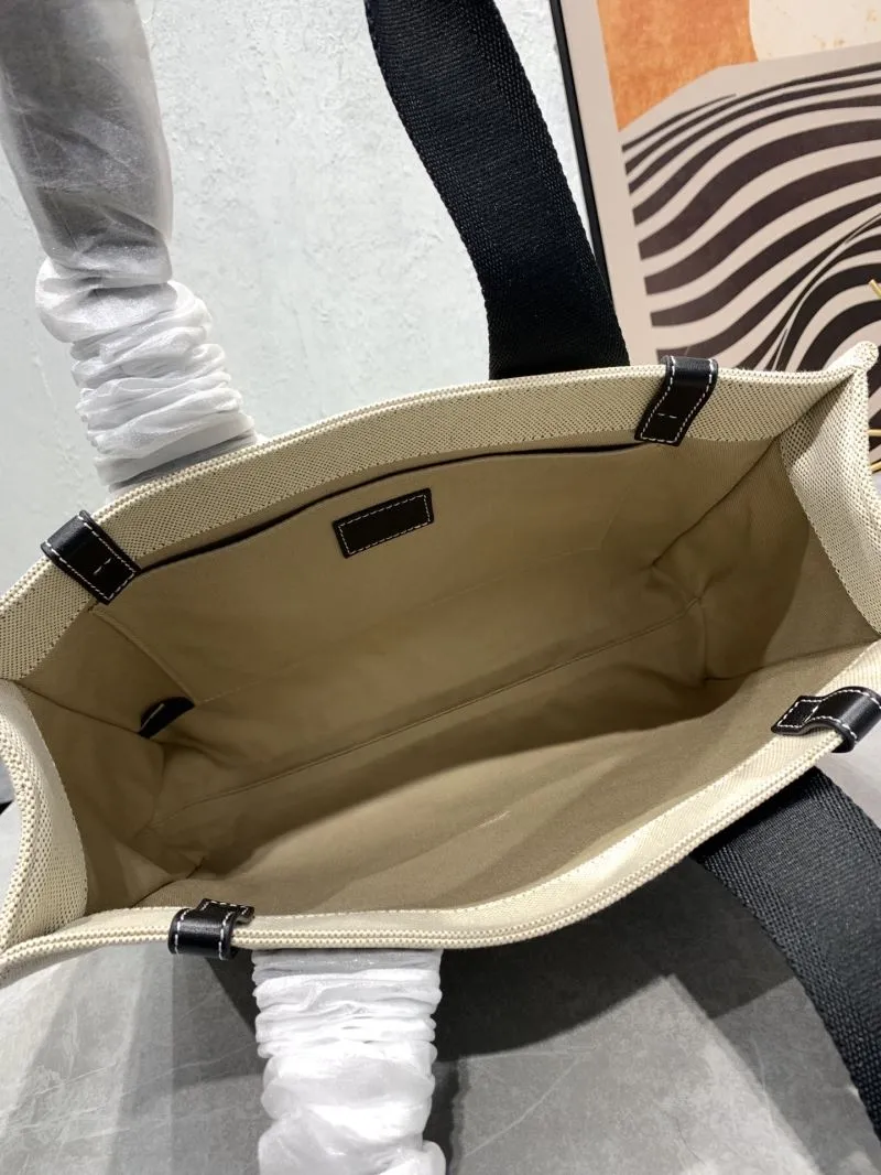 ChloƩ 003 Beige Canvas Tote Bag - Image 8
