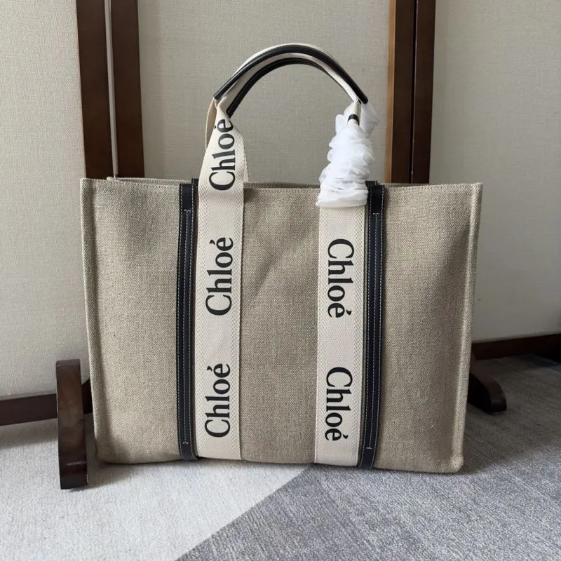 Chloe Shopping Bags-30