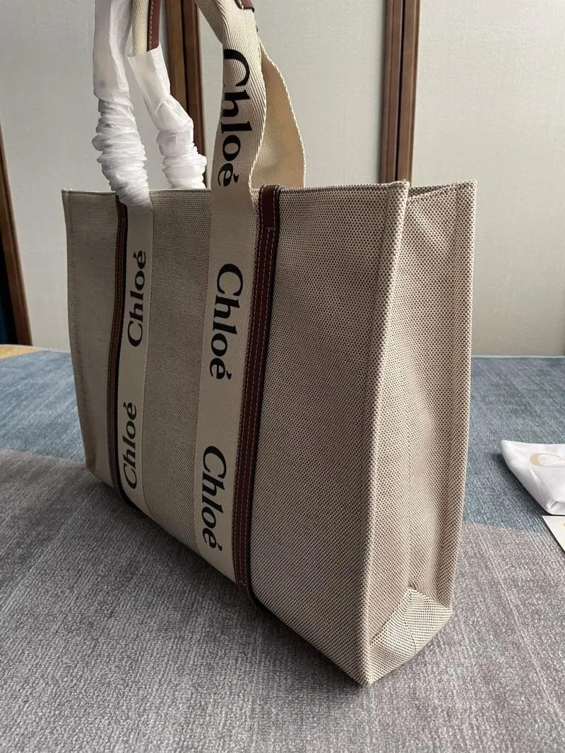 Alternative view of Chloe Shopping Bags-32