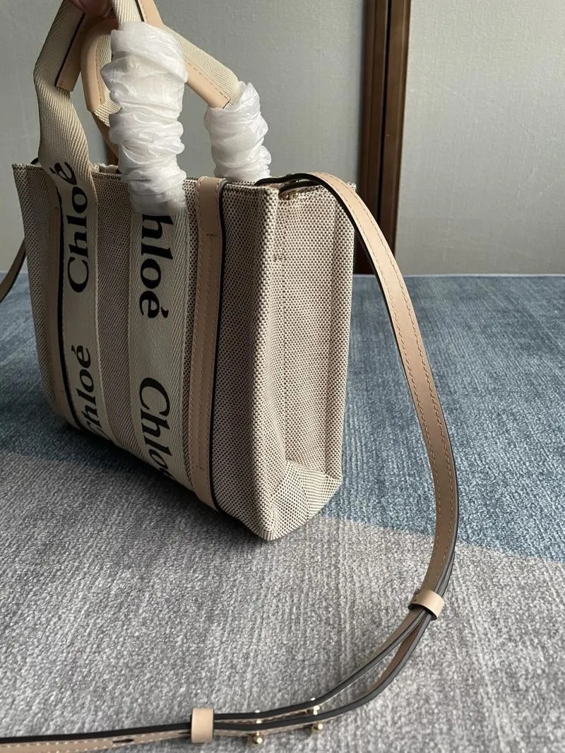 Alternative view of Chloe Shopping Bags-40