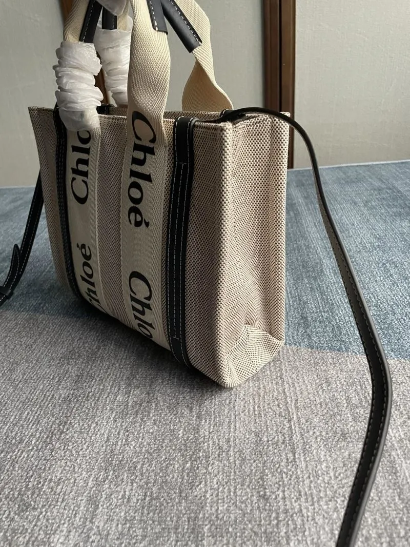 Alternative view of Chloe Shopping Bags-41