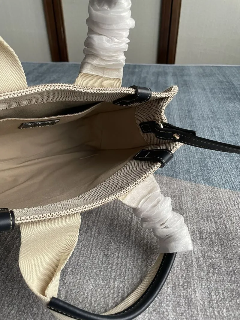 Chloe Beige Canvas Tote Bag - Image 7