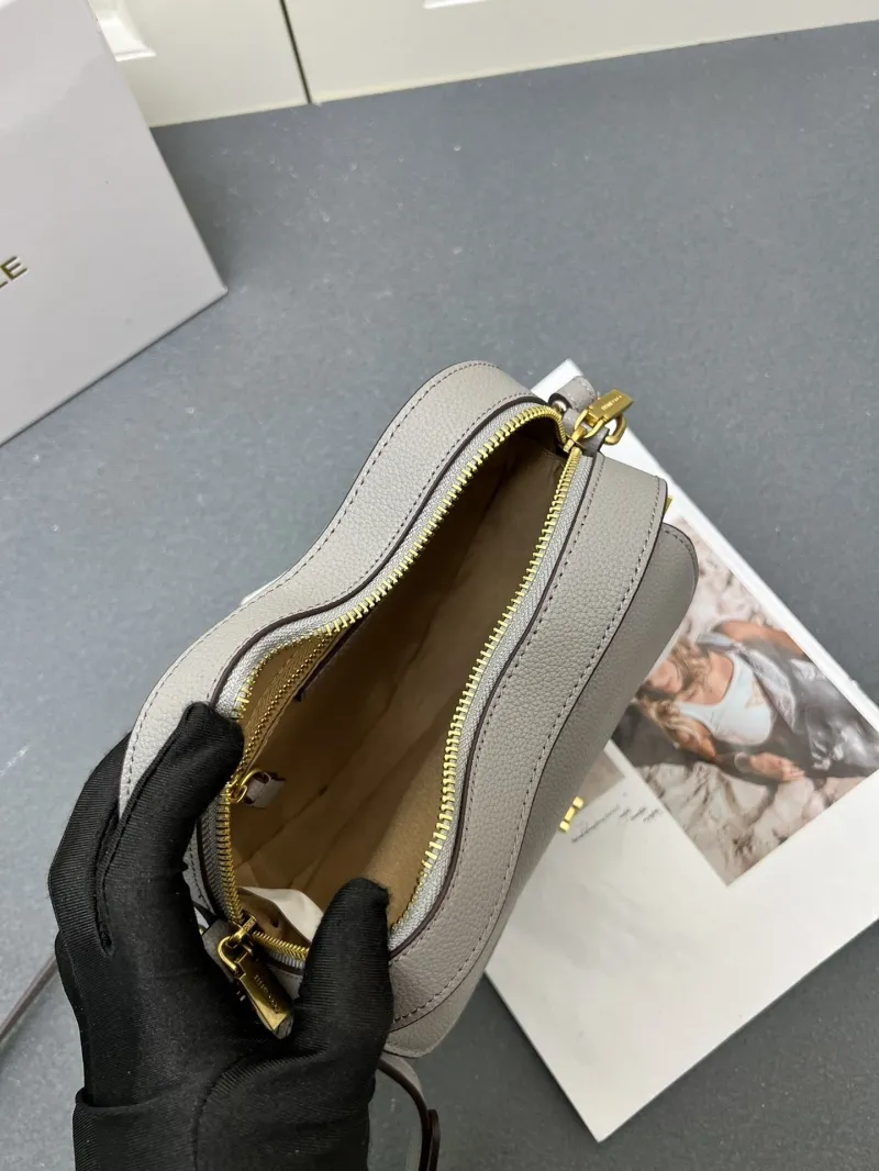 Coccinelle Gray Heart Shape Crossbody Bag H08881 - Image 8