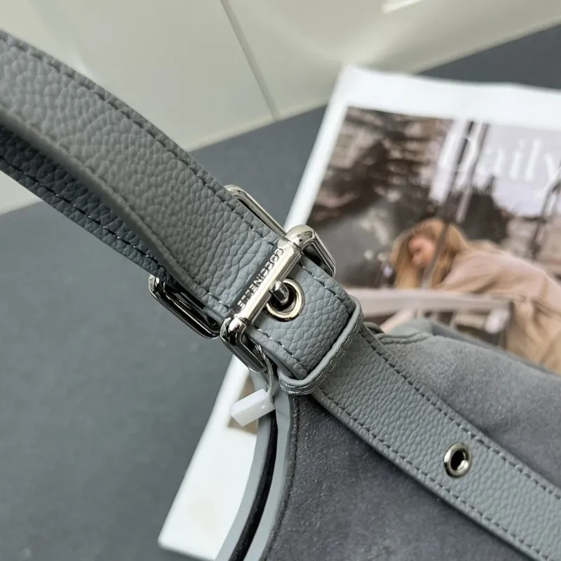 Coccinelle Gray Leather Shoulder Bag H08872 - Image 7