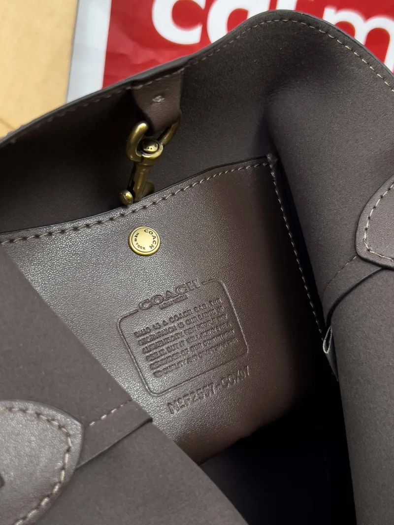Coach Brown Leather Bucket Bag with Small Pouch - Image 6