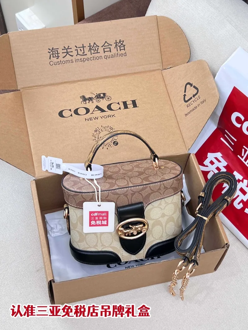 Coach Cosmetic Bags-3