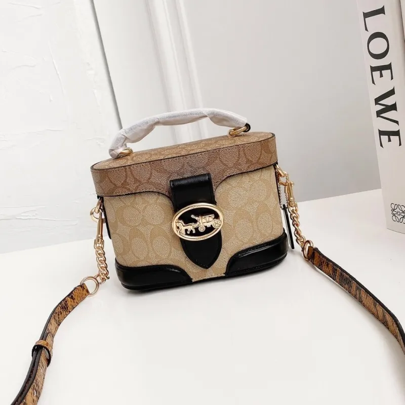 Alternative view of Coach Cosmetic Bags-8