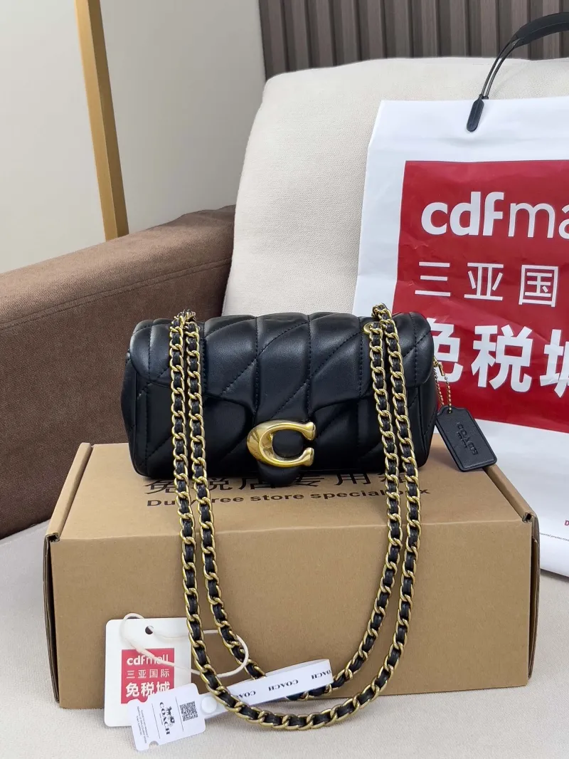 Coach Black Quilted Chain Crossbody Bag - Image 3