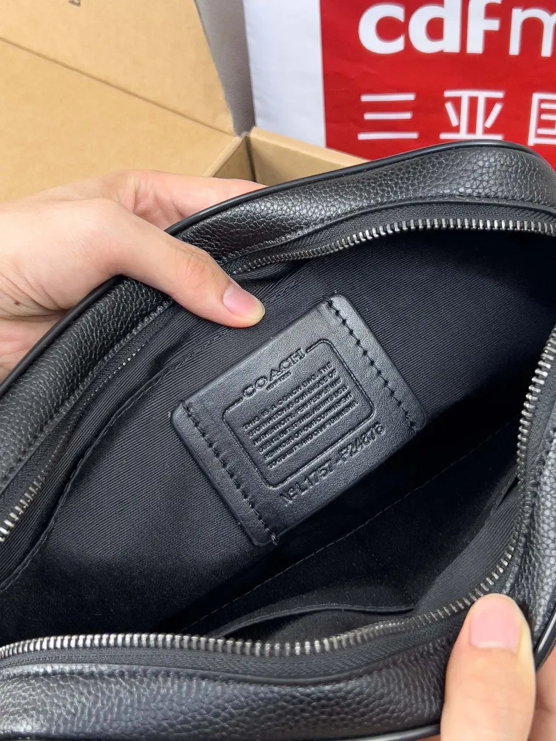 Coach Black Leather Crossbody Messenger Bag - Image 6