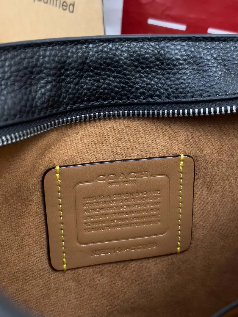 Coach Black Signature Crossbody Bag 41 - Image 6
