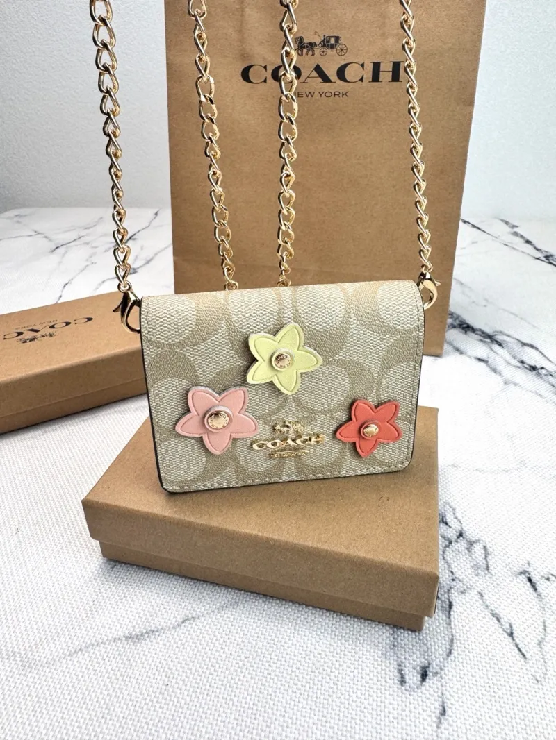 Alternative view of Coach Satchel Bags-114