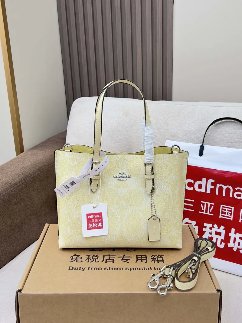 Coach Pale Yellow Signature Tote Bag with Strap - Image 4