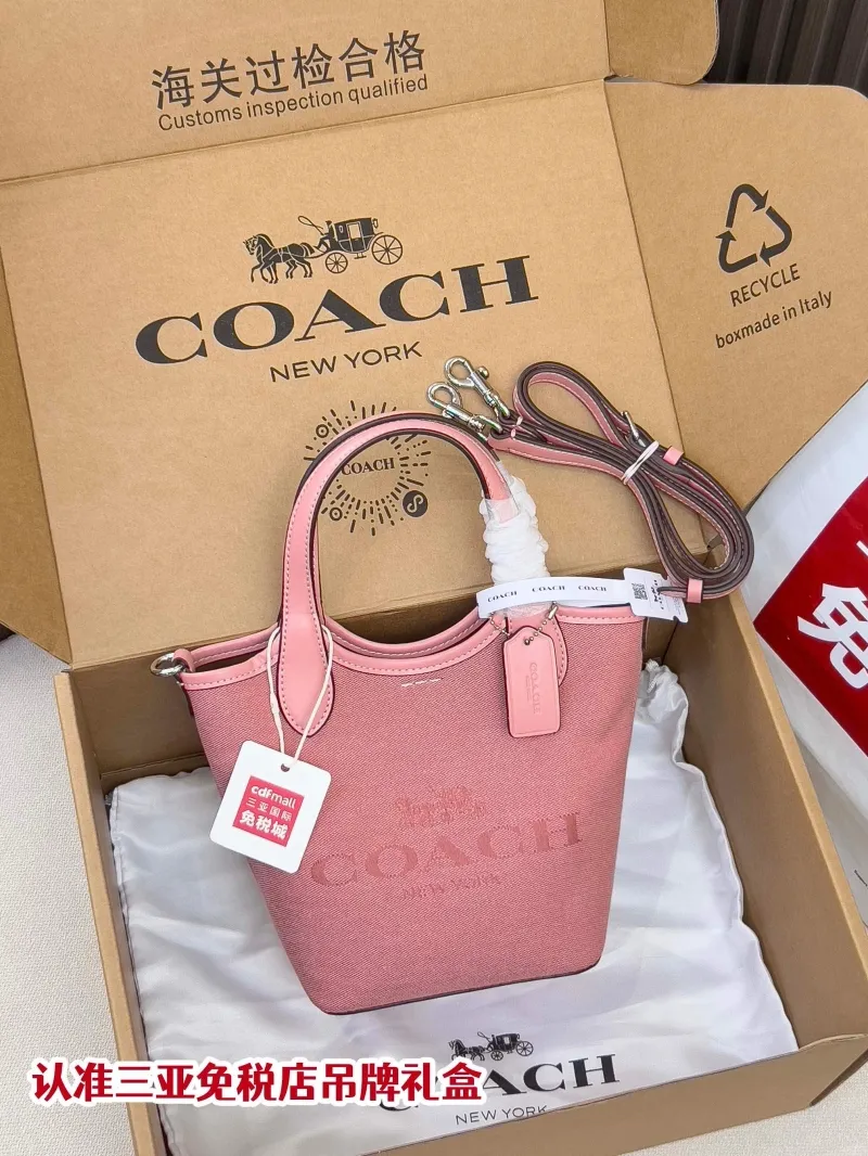 Coach Shopping Bags-16