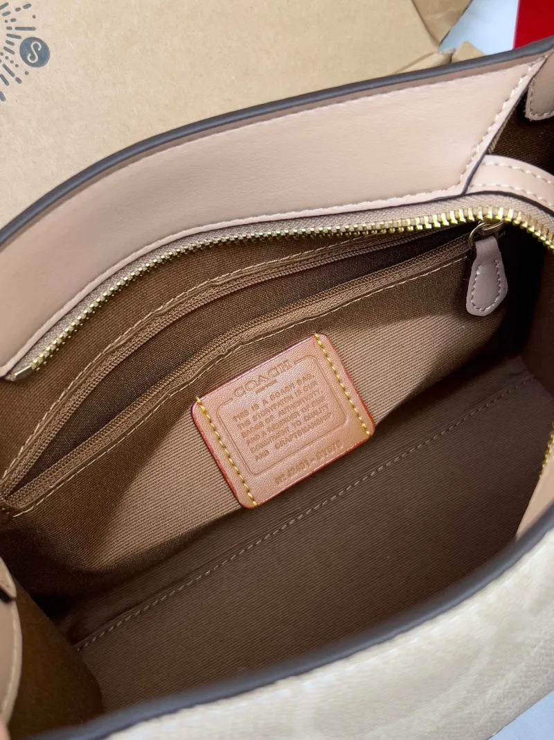 Coach Shopping Bags-27 - Image 6