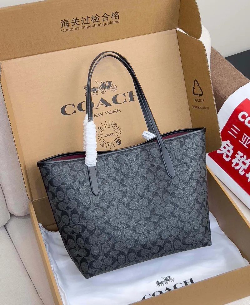 Alternative view of Coach Signature Tote Bag Black