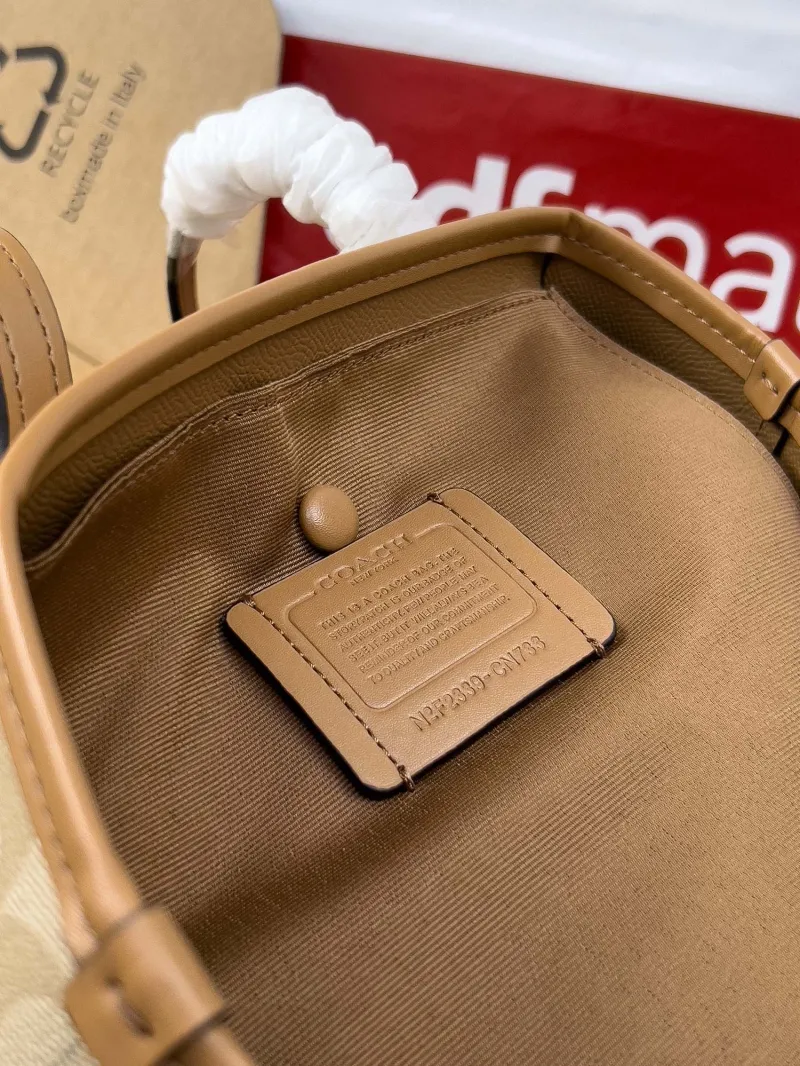Coach Signature Tote Bag Light Khaki - Image 6