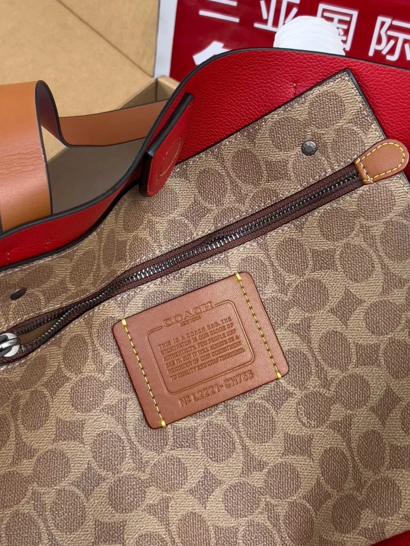 Coach Blue Leather Tote Bag - Image 6