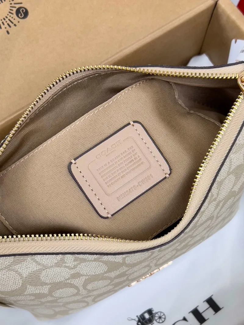 Coach 41 Light Beige Signature Top Handle Shoulder Bag - Image 6