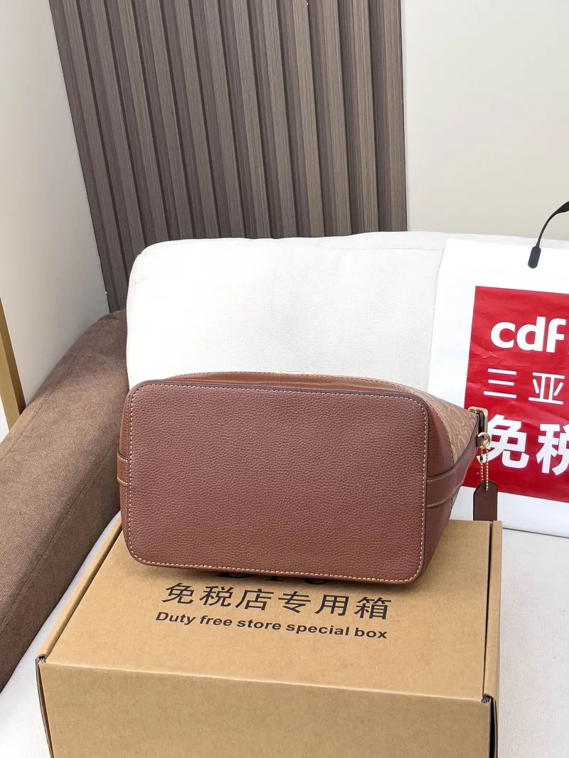 Coach Signature Brown Hobo Shoulder Bag 104 - Image 3