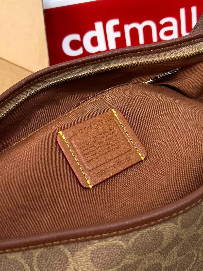 Coach Signature Brown Hobo Shoulder Bag 104 - Image 6