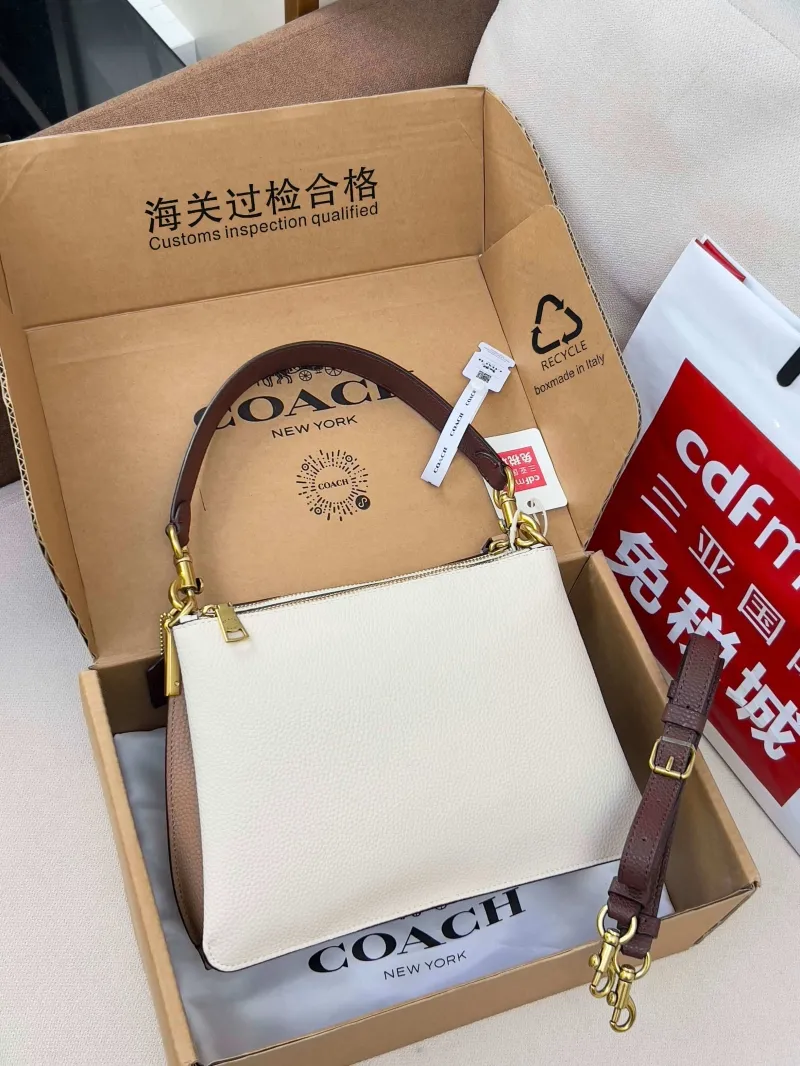 Alternative view of Coach 171 Cream Brown Leather Shoulder Bag