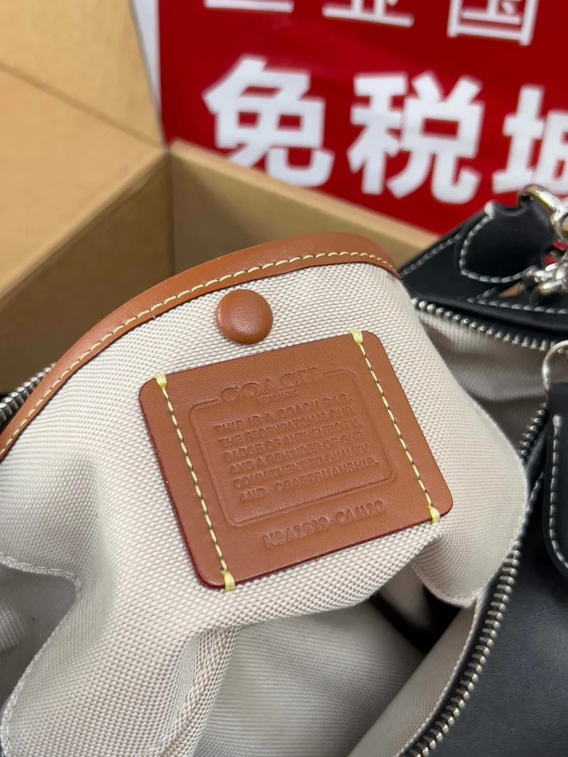 Coach Black Leather Hobo Shoulder Bag - Image 6