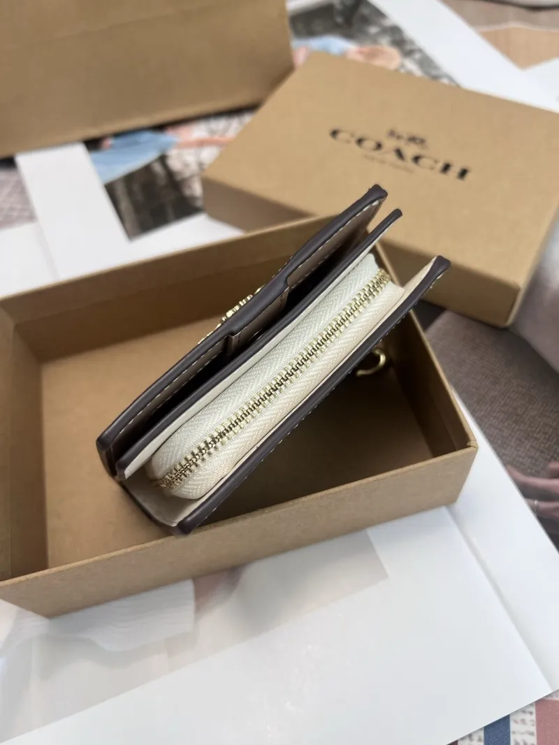 Coach Wallets & Purse-25 - Image 5