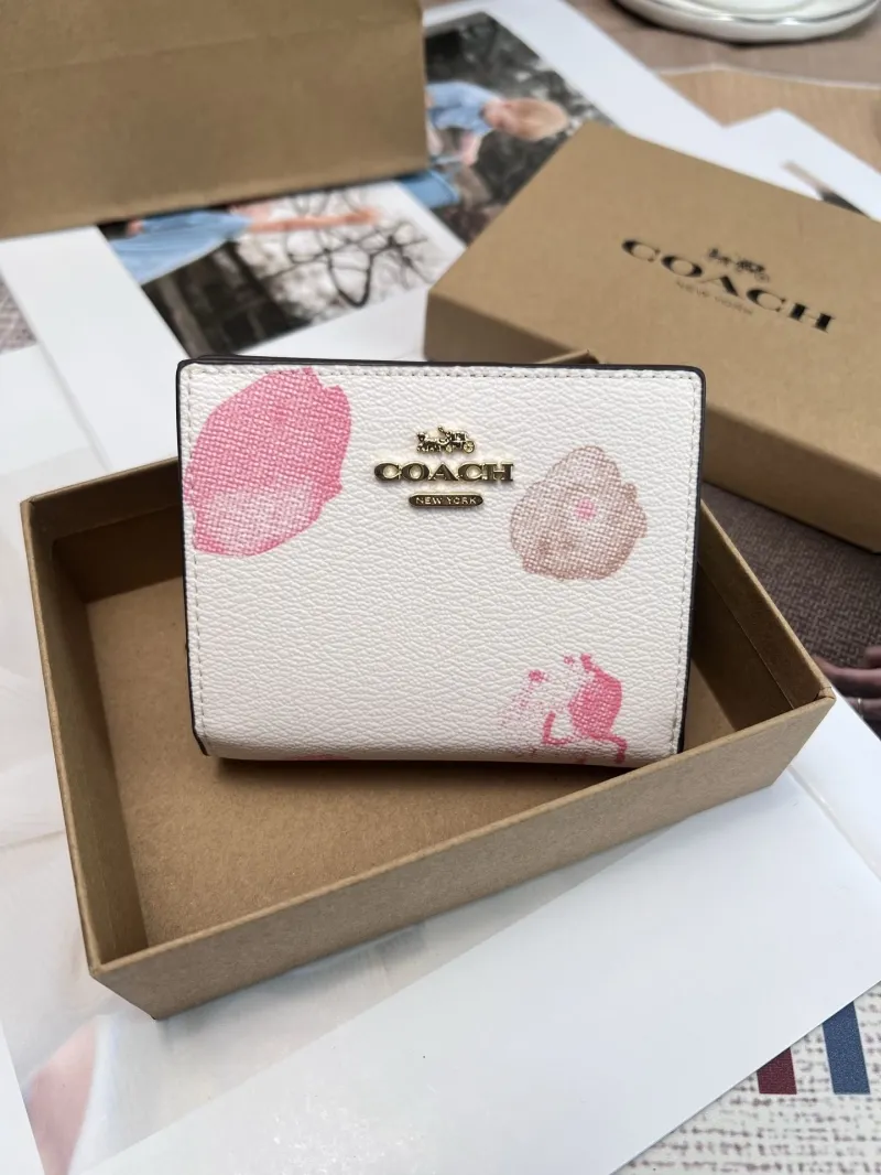 Coach White Pink Floral Print Wallet - Image 3