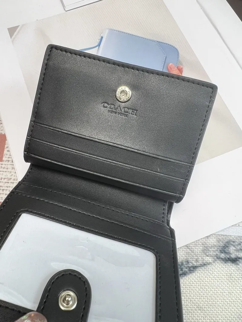 Coach Black Snowman Print Bifold Wallet - Image 7