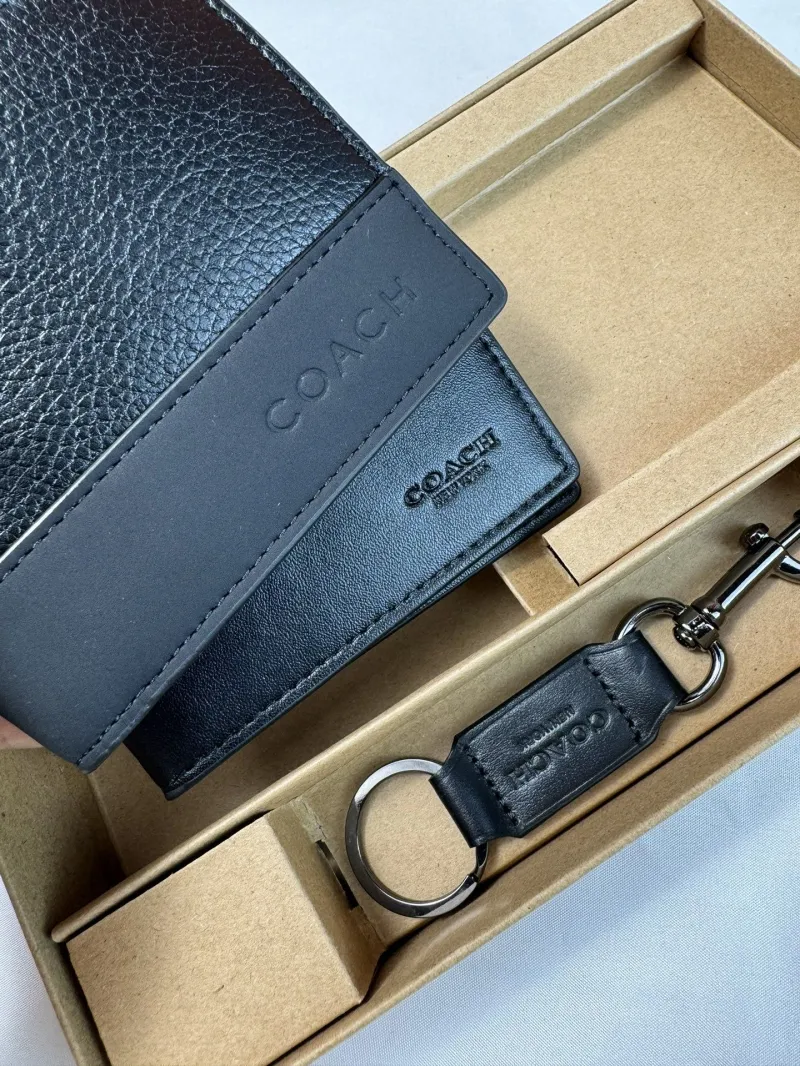 Coach Leather Wallet Keychain Gift Set - Image 7