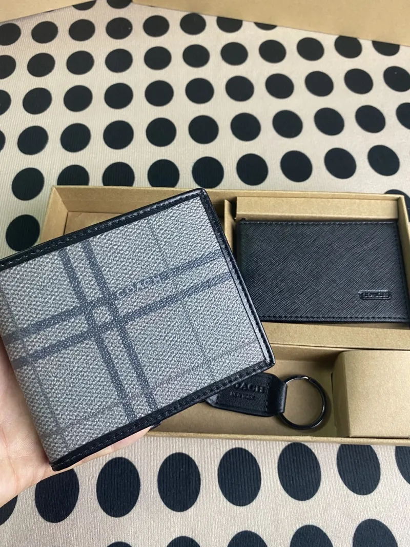 Coach Gray Black Wallet Keychain Gift Set - Image 3
